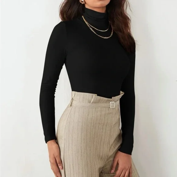 Boho casual high neck fitted top - Picture 4 of 15